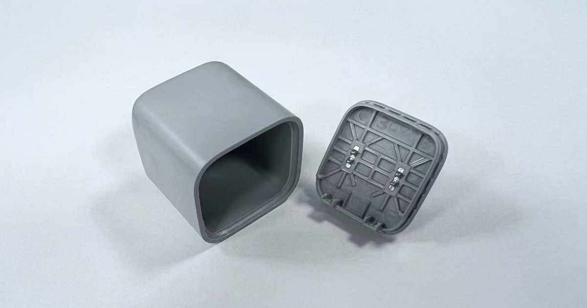 Type-C Mini Charger Housing: 16-Cavity Hot Runner PC Mold with UL94 V-0 for Consumer Electronics