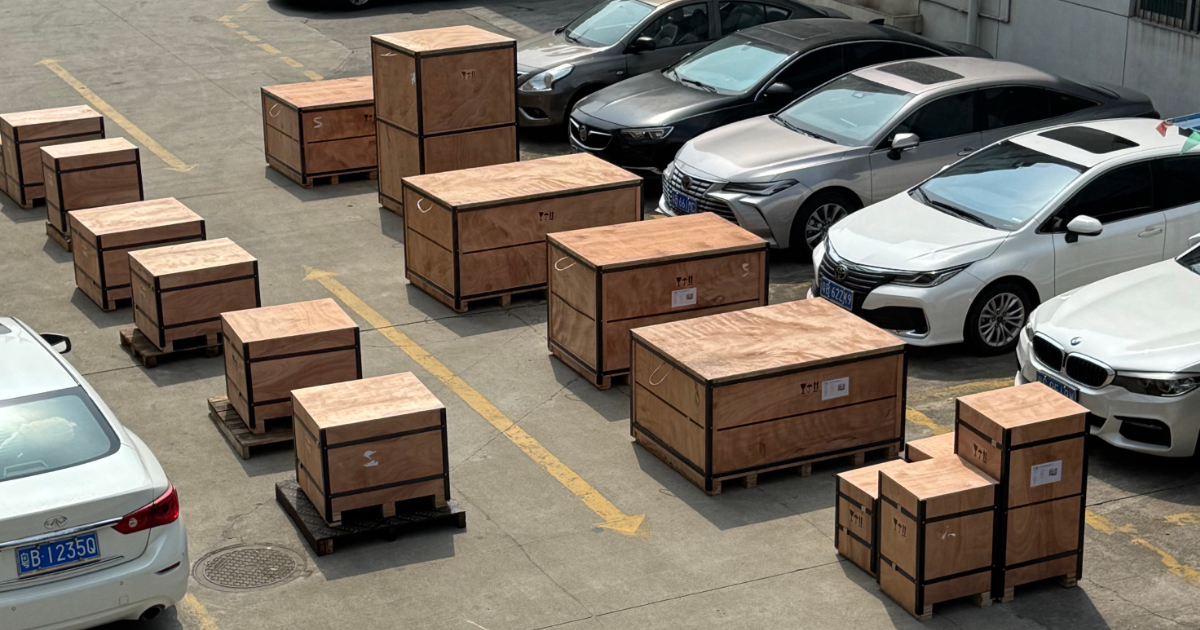 Export Packaging for Injection Molds and Plastic Parts — Crating, Container Loading, and Damage Prevention