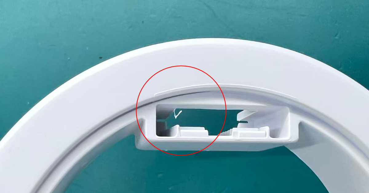 Flash in Injection Molding — Root Causes, Clamp Force, and Process Window Control